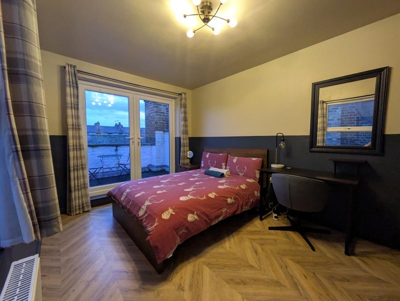 Room Ingelow Road in Greater London
