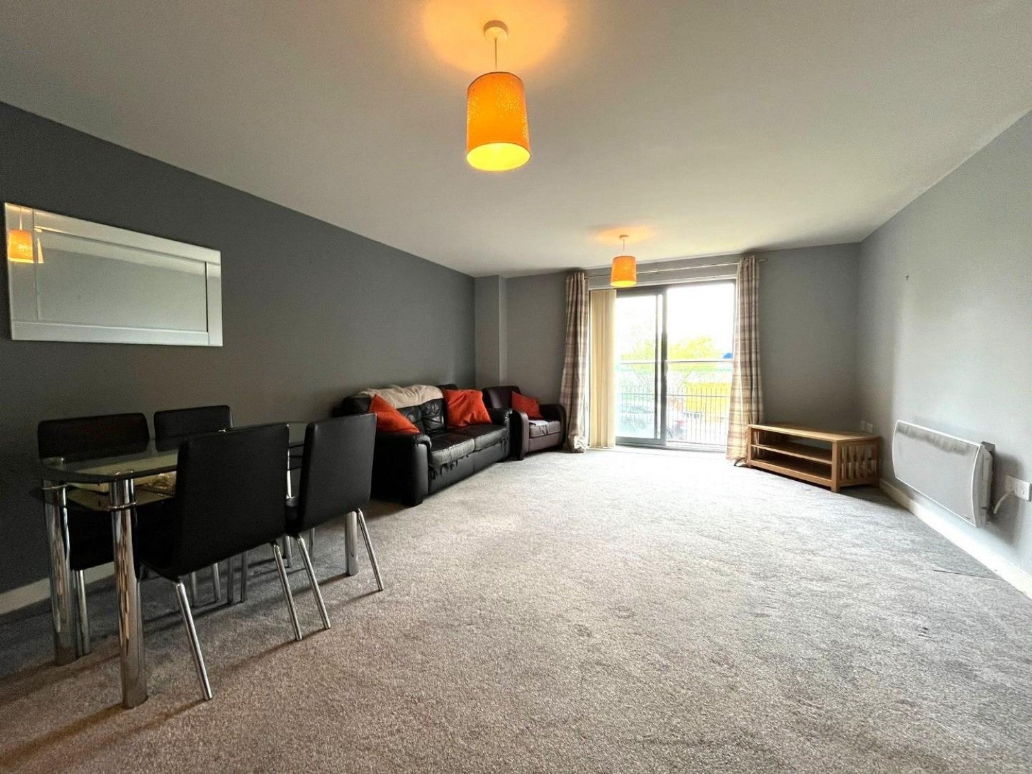 Flat Ellerby Road in Leeds