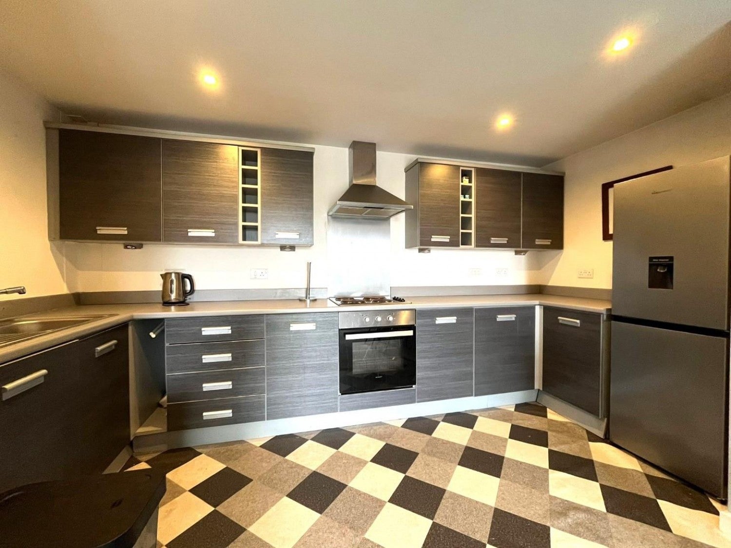 Flat Ellerby Road in Leeds