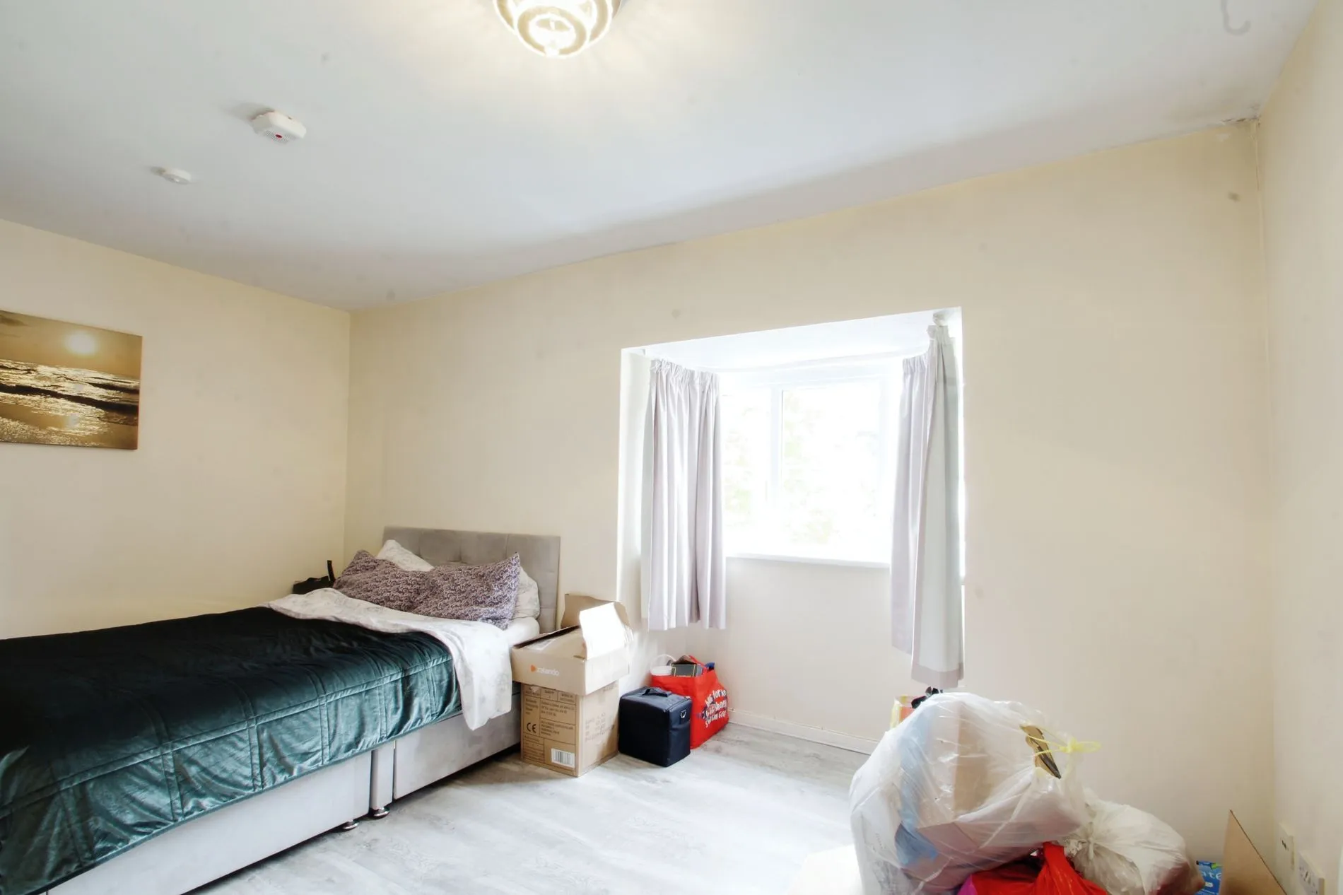 Flat Knowles Close in Greater London