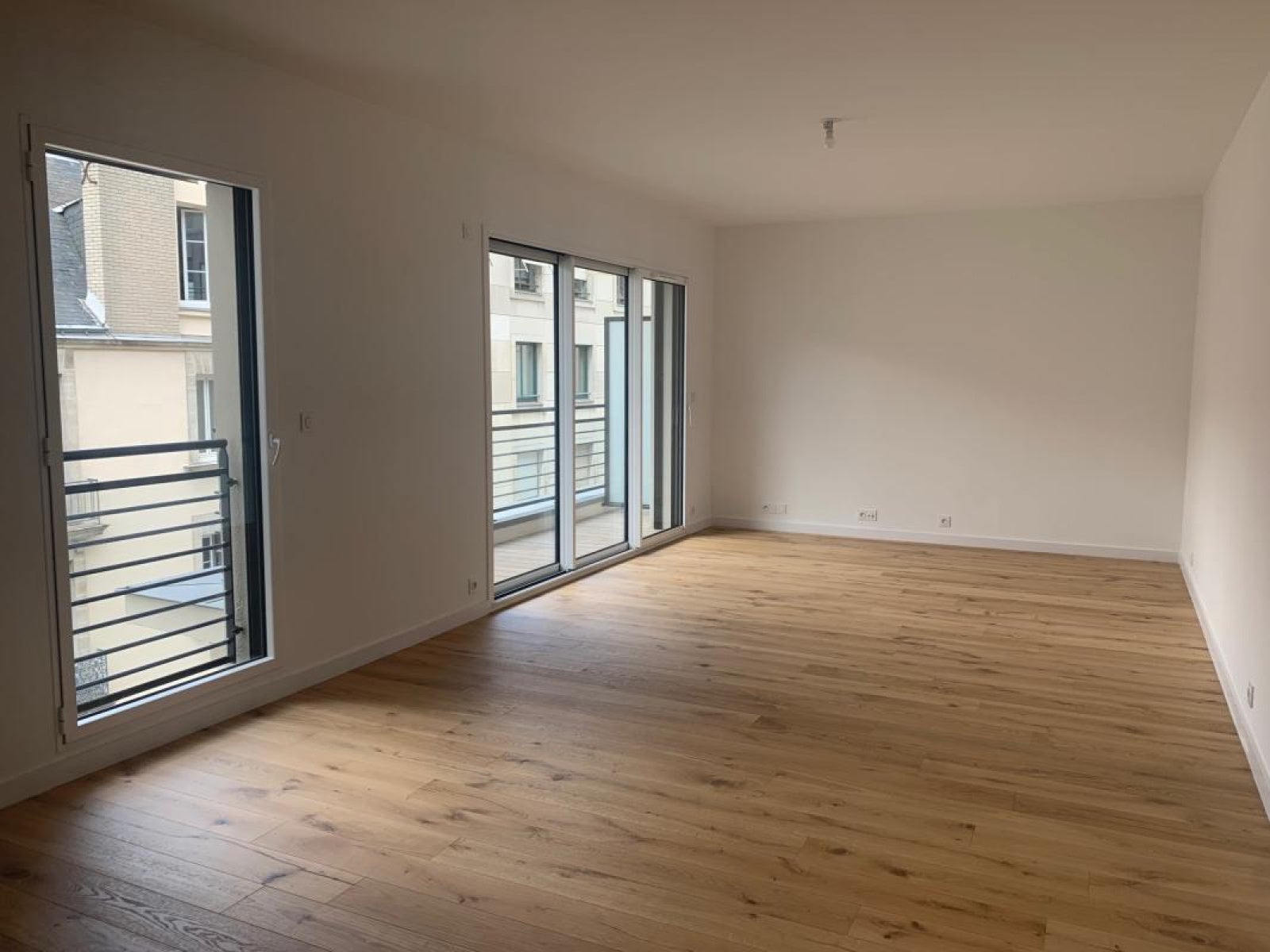 Flat Rue Marivaux in Nantes