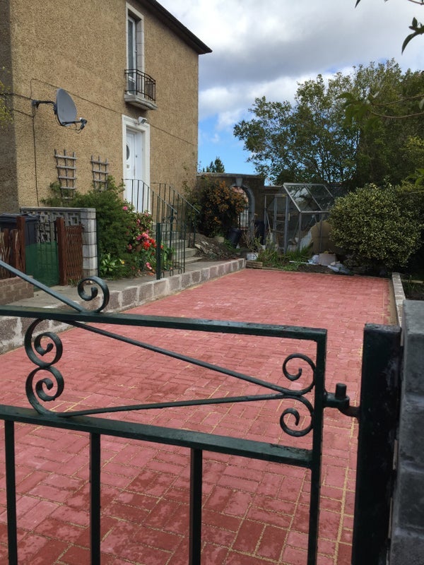 Flat Parkhead Place in City of Edinburgh