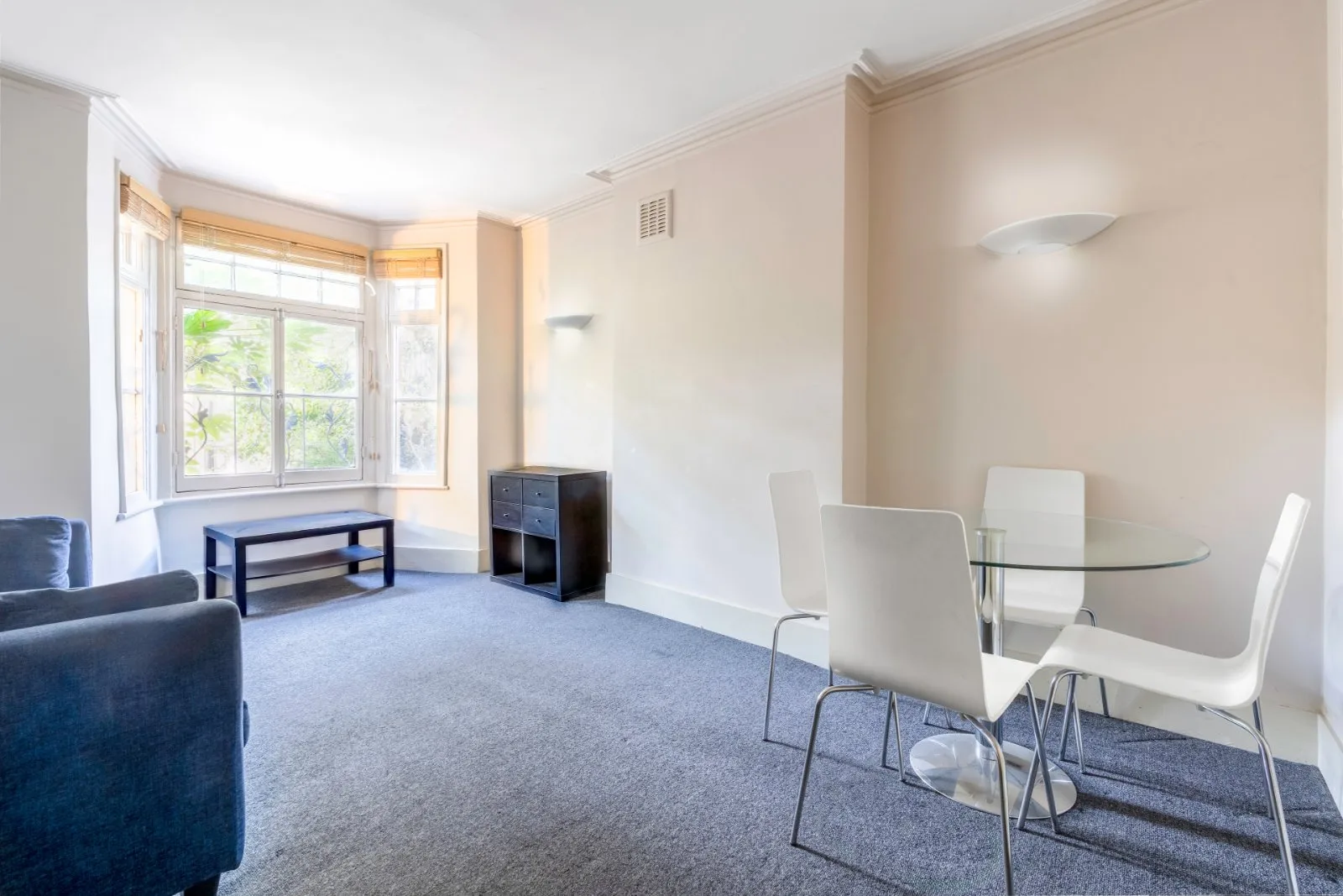 Flat Waterloo Terrace in Greater London