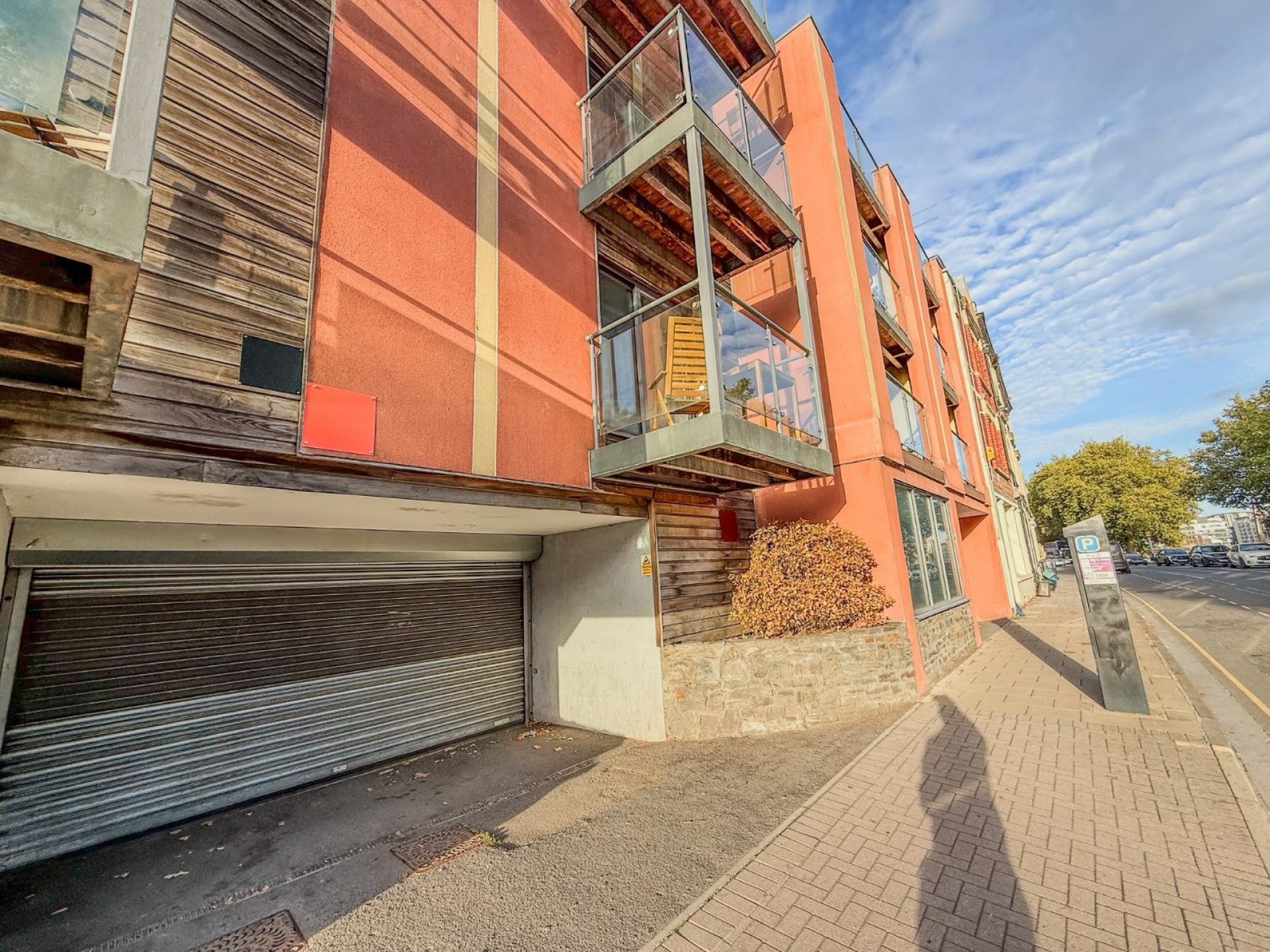 Flat Hotwell Road in Bristol