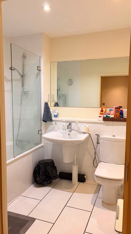 Room Northpoint Square in Greater London