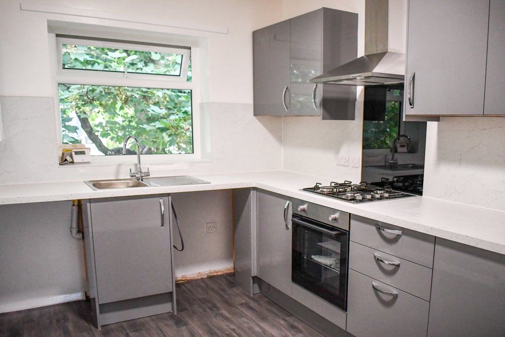 Flat Belmont Terrace in Bradford