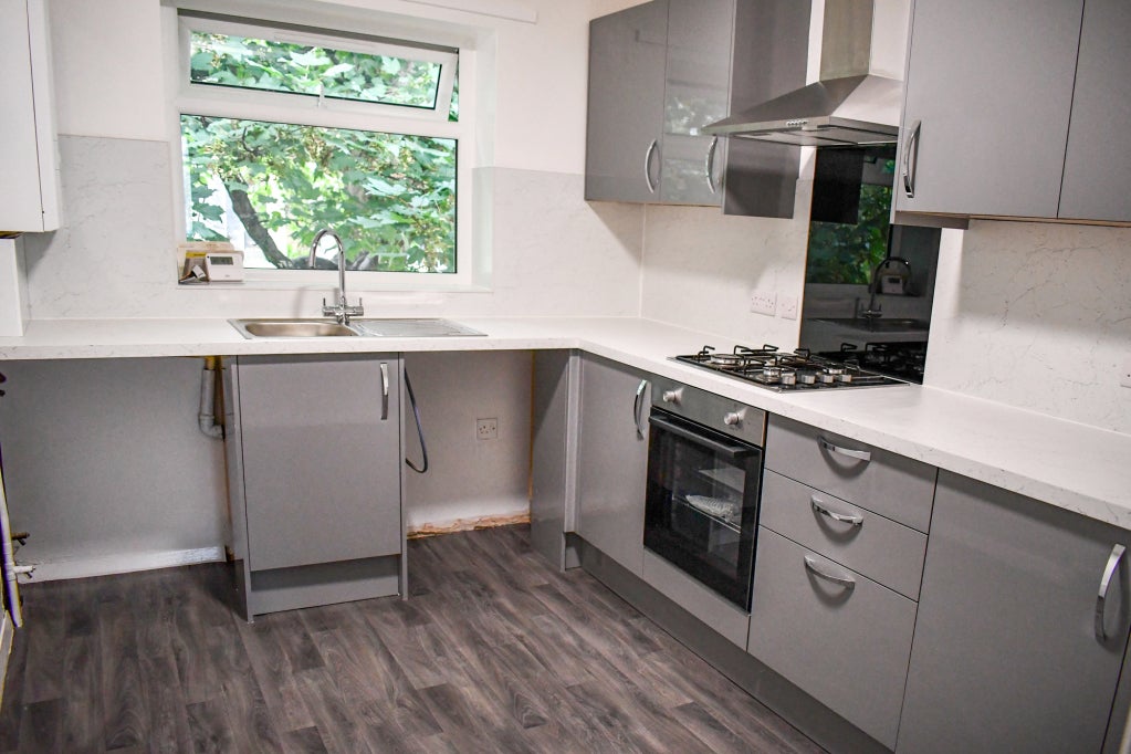 Flat Belmont Terrace in Bradford