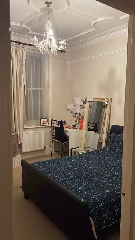 Room Elgin Avenue in City of Westminster