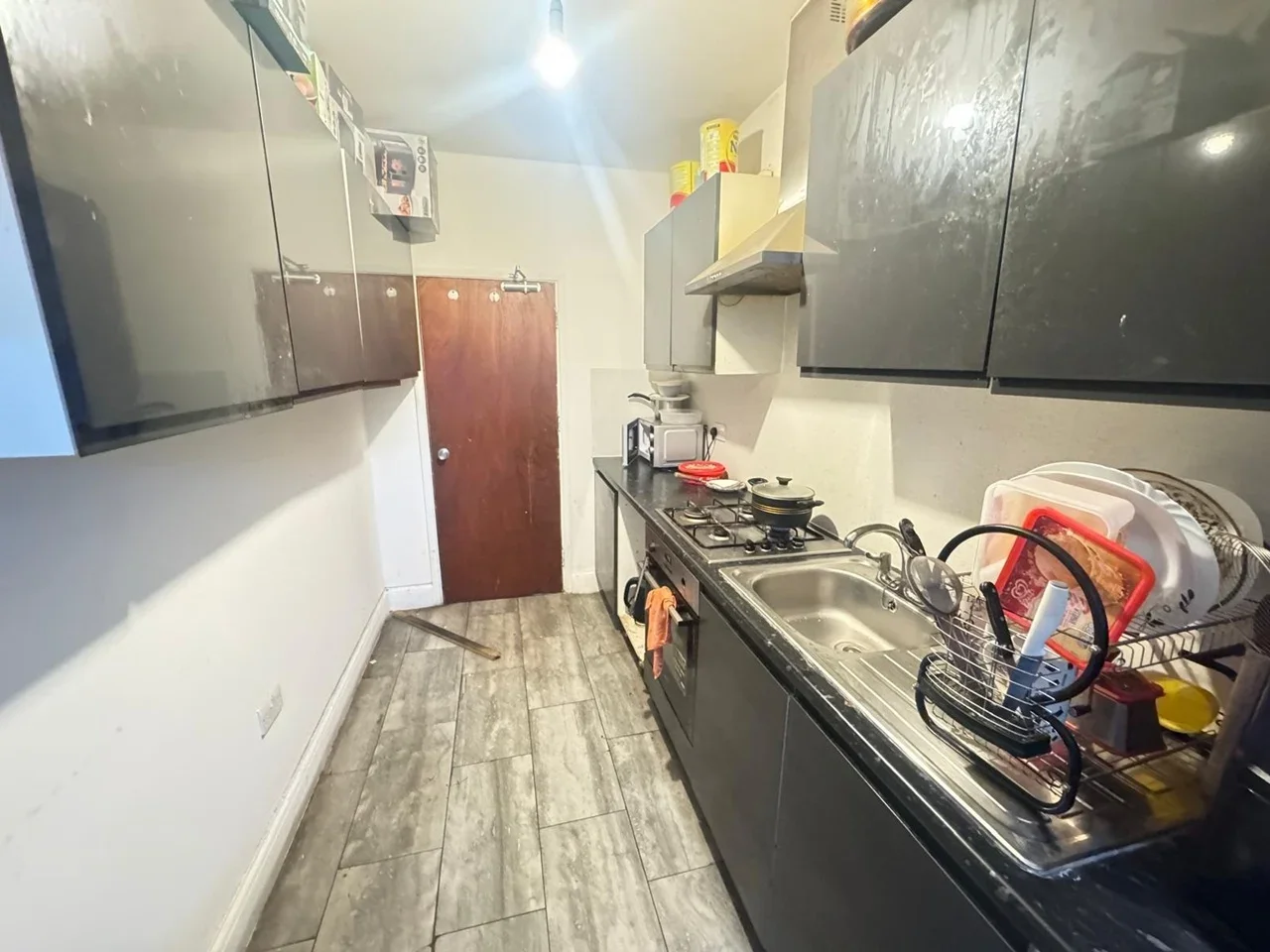 Room Ilford Lane in Greater London