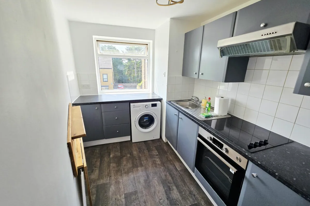 Flat Tiptree Drive in Greater London