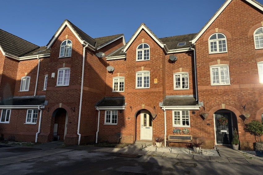 House Farrier Close in Trafford