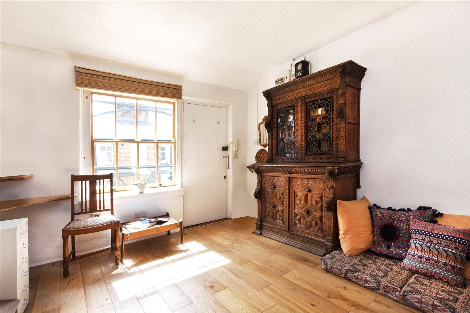 Flat Martlett Court in City of Westminster