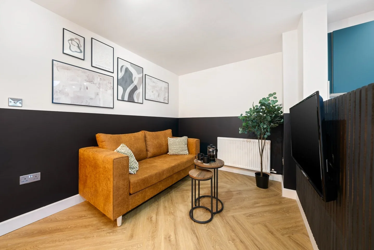 Room Broadfield Road in Dacorum