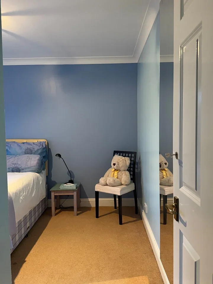 Room Hull Close in Broxbourne