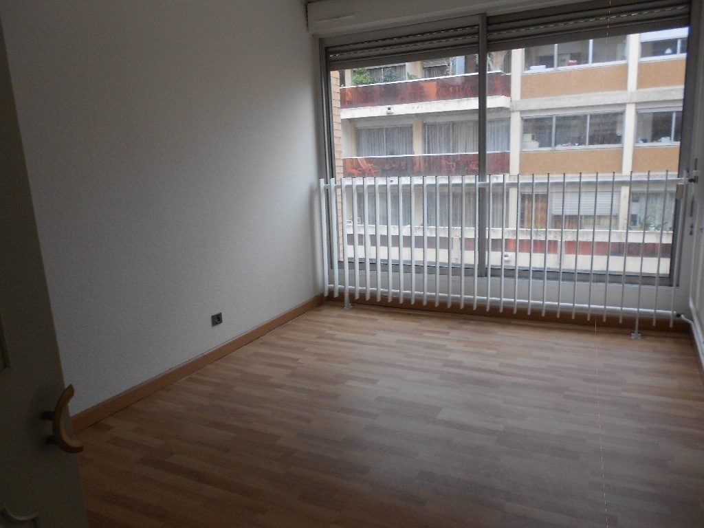Flat Rue du Maréchal de Lattre de Tassigny in Ramonville-Saint-Agne