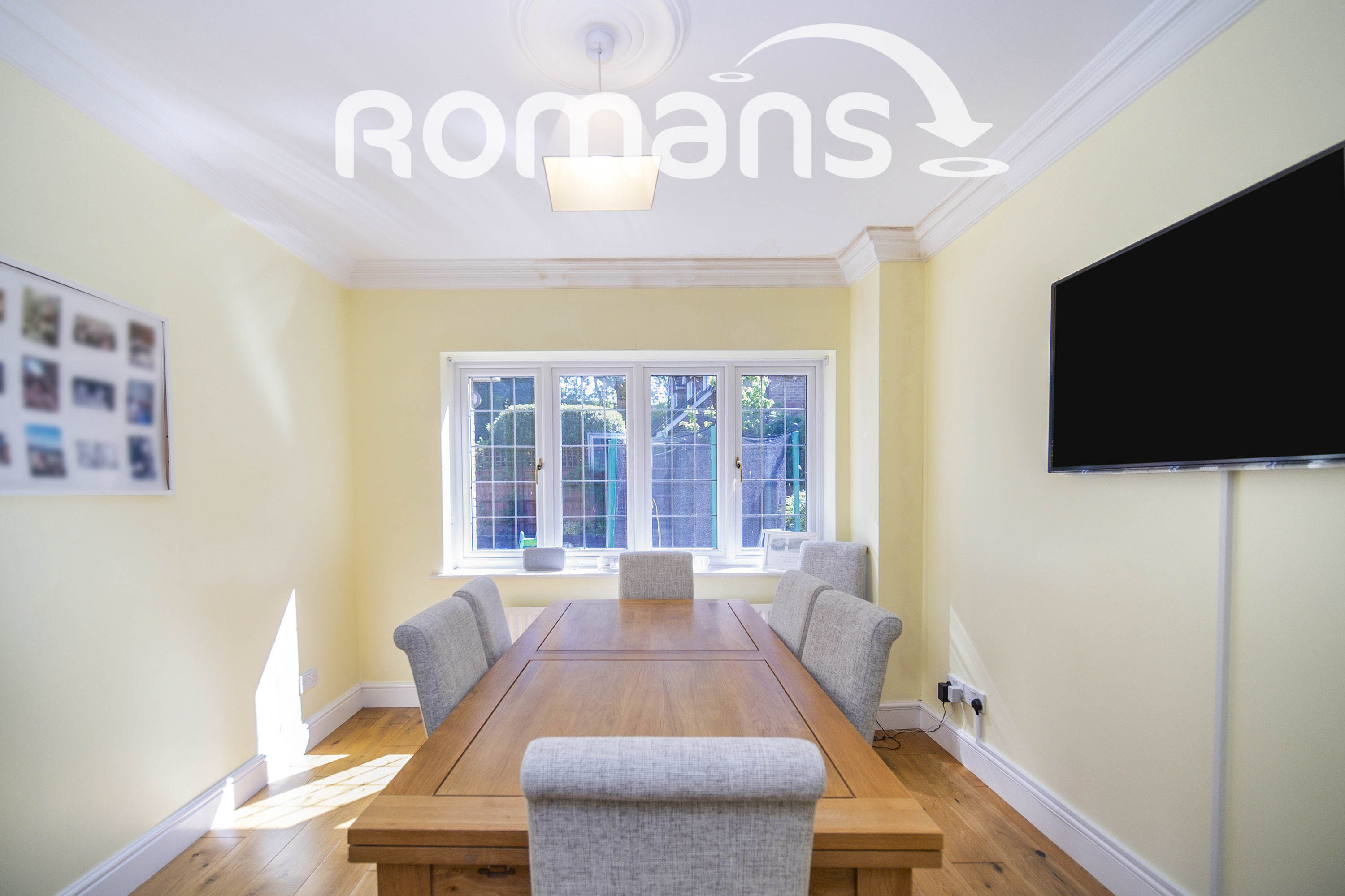 House Roberts Grove in Wokingham