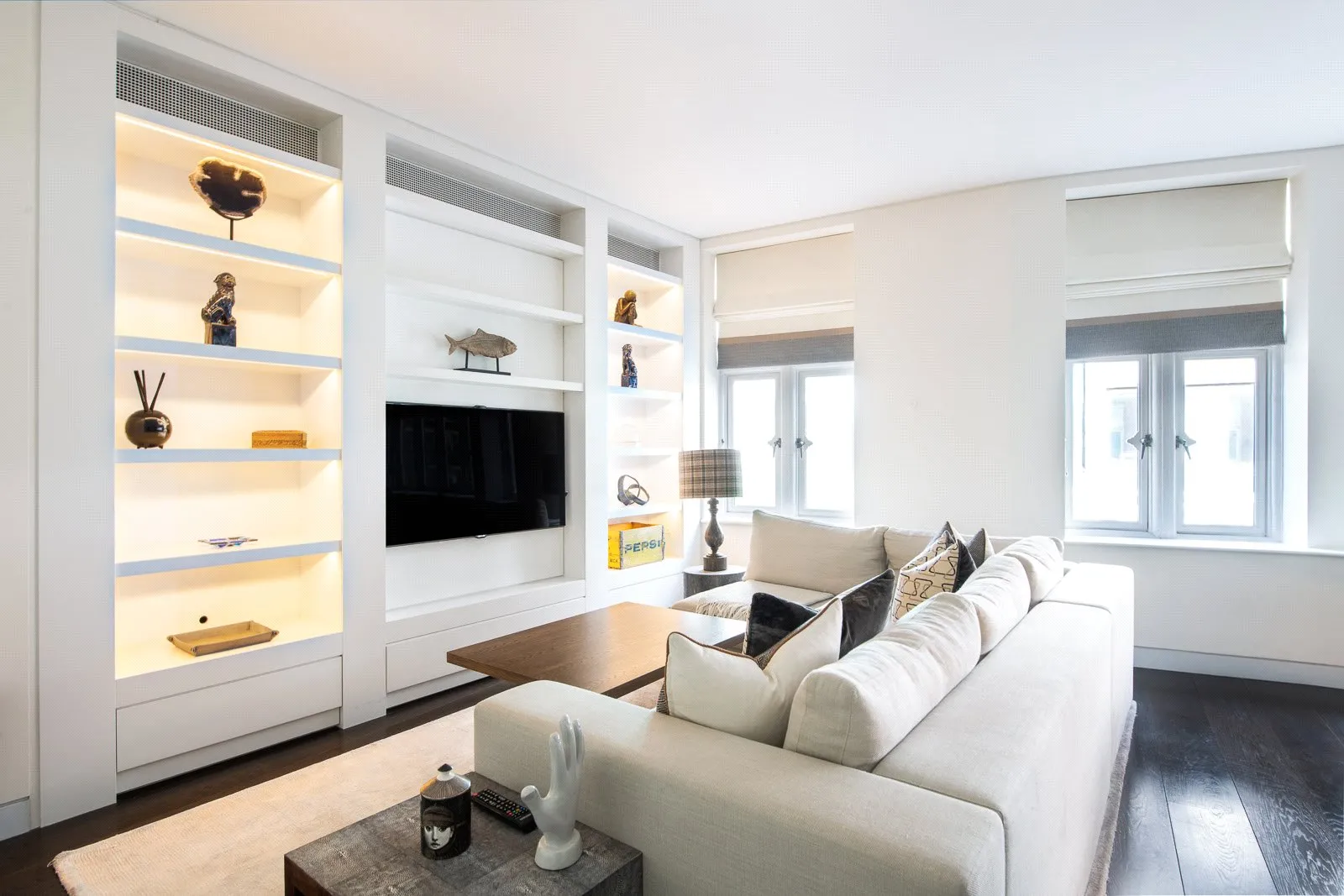 Flat Duke Street in City of Westminster
