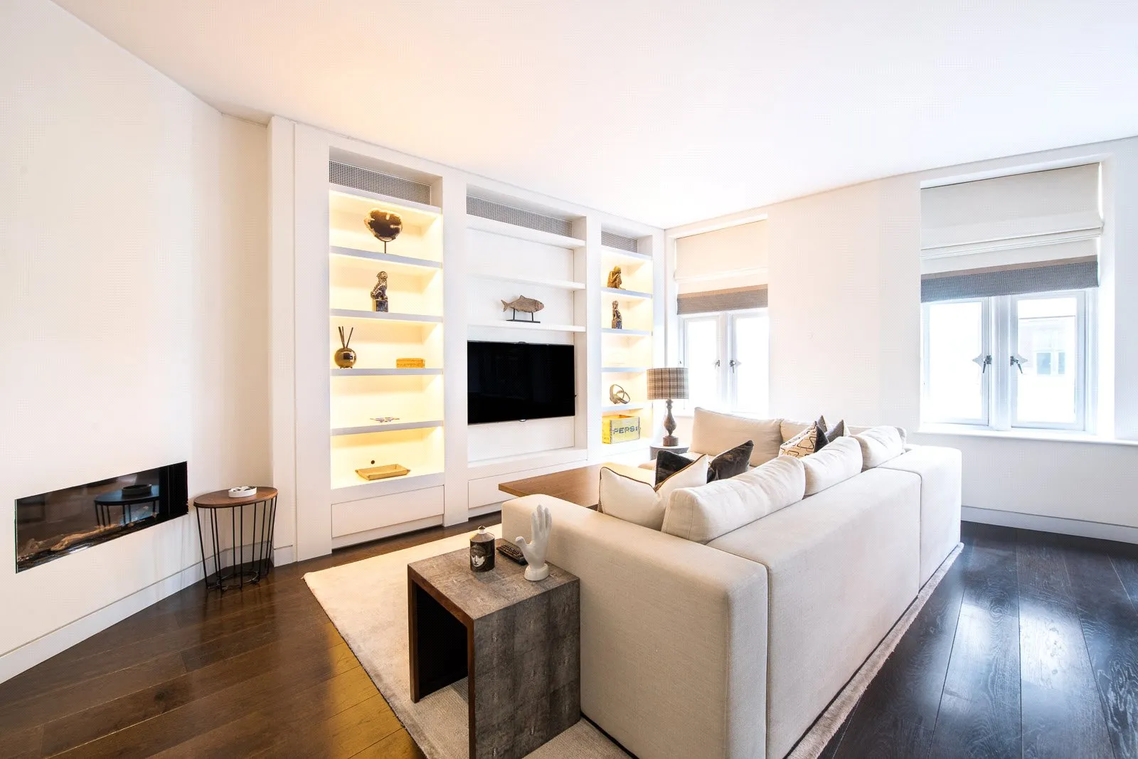 Flat Duke Street in City of Westminster