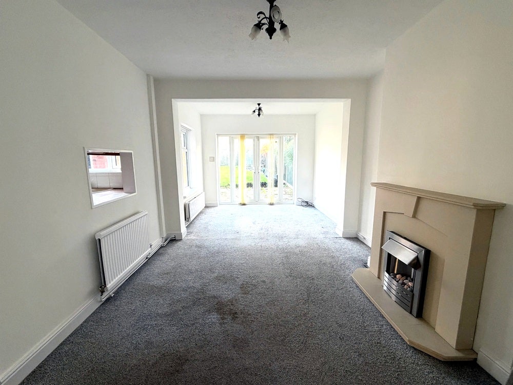 House Herricks Avenue in Leicester
