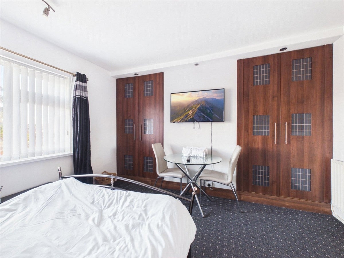 Room Loscoe Road in Amber Valley