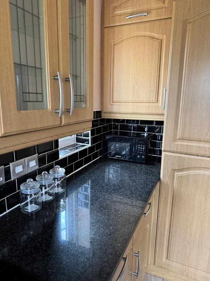 Room Payne Close in Greater London