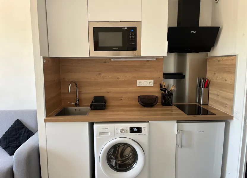 Room Avenue Benjamin Delessert in Marseille
