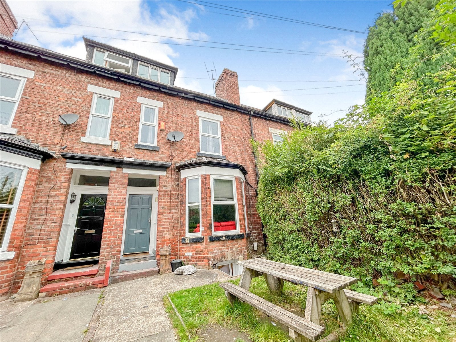 House Lombard Grove in Manchester