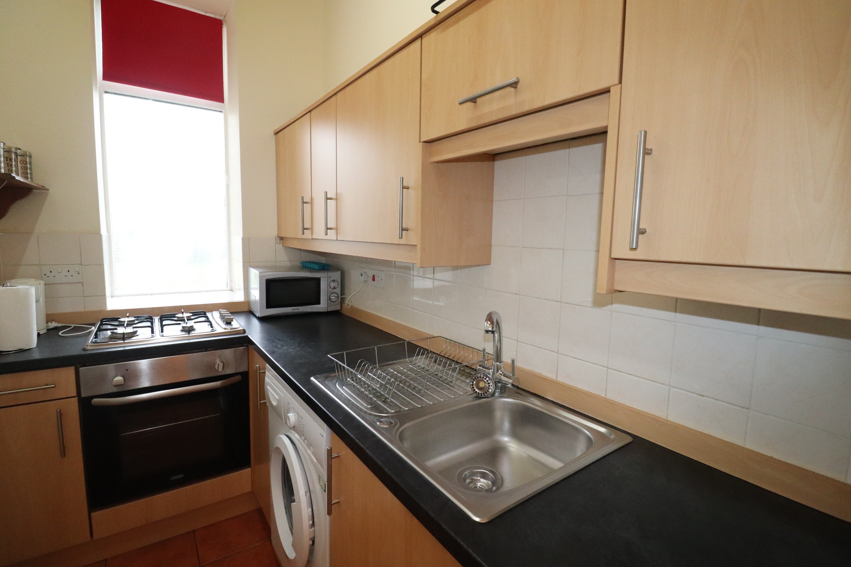 Flat Elmfield Avenue in Aberdeen City