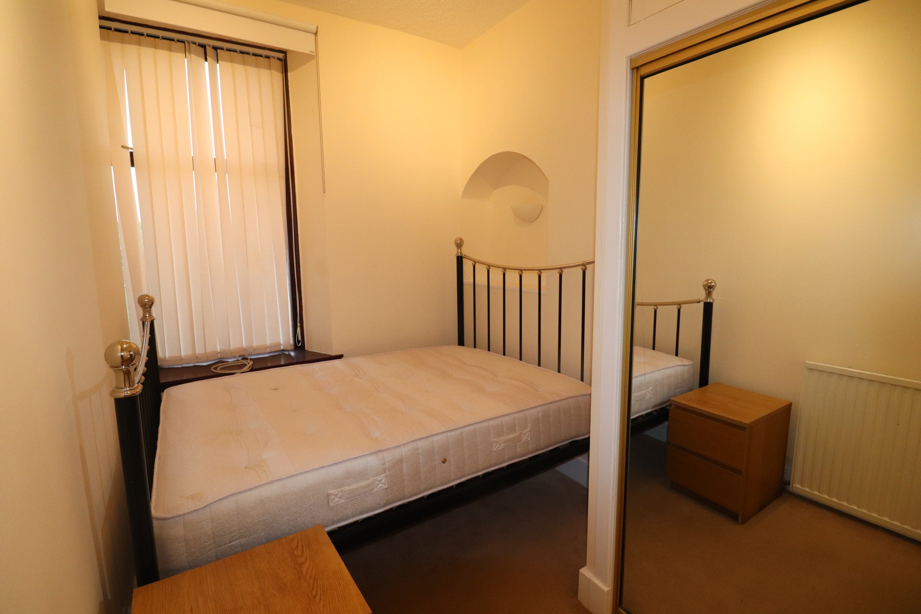Flat Elmfield Avenue in Aberdeen City