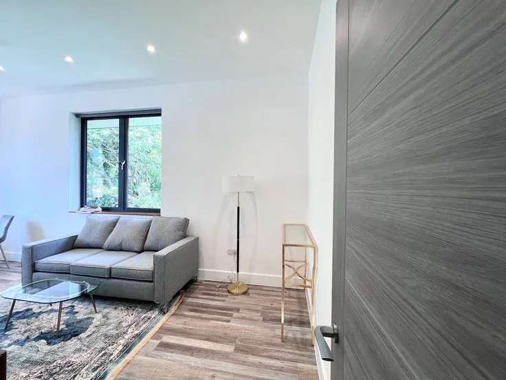 Flat Evans Gate in Milton Keynes
