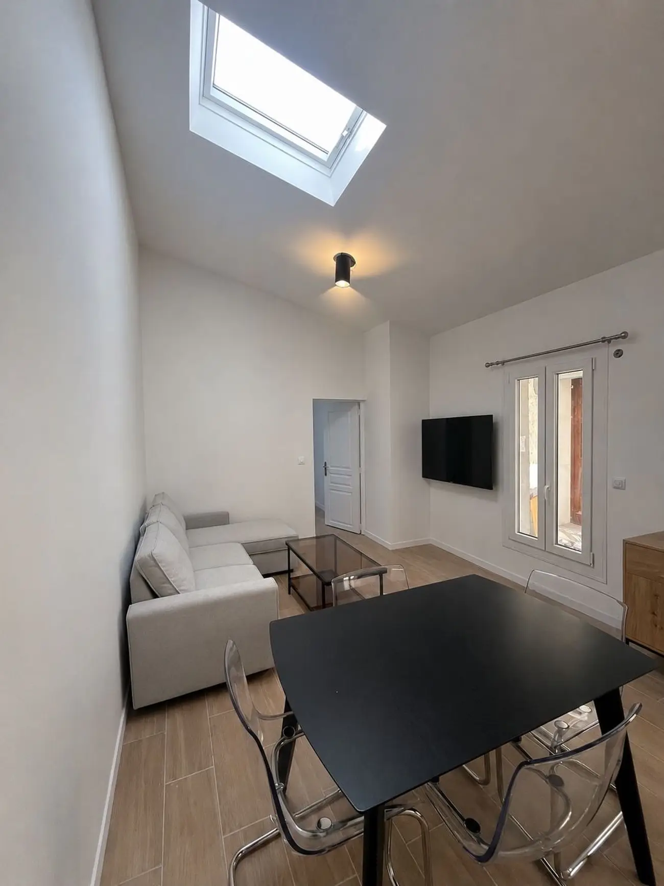 Flat Rue Jean-Jacques Rousseau in Saint-Denis