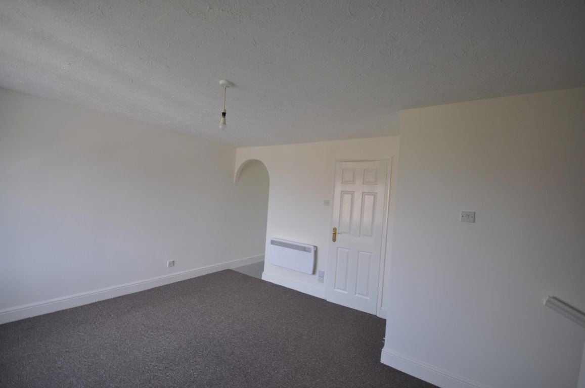 Flat Anita Avenue in Sandwell