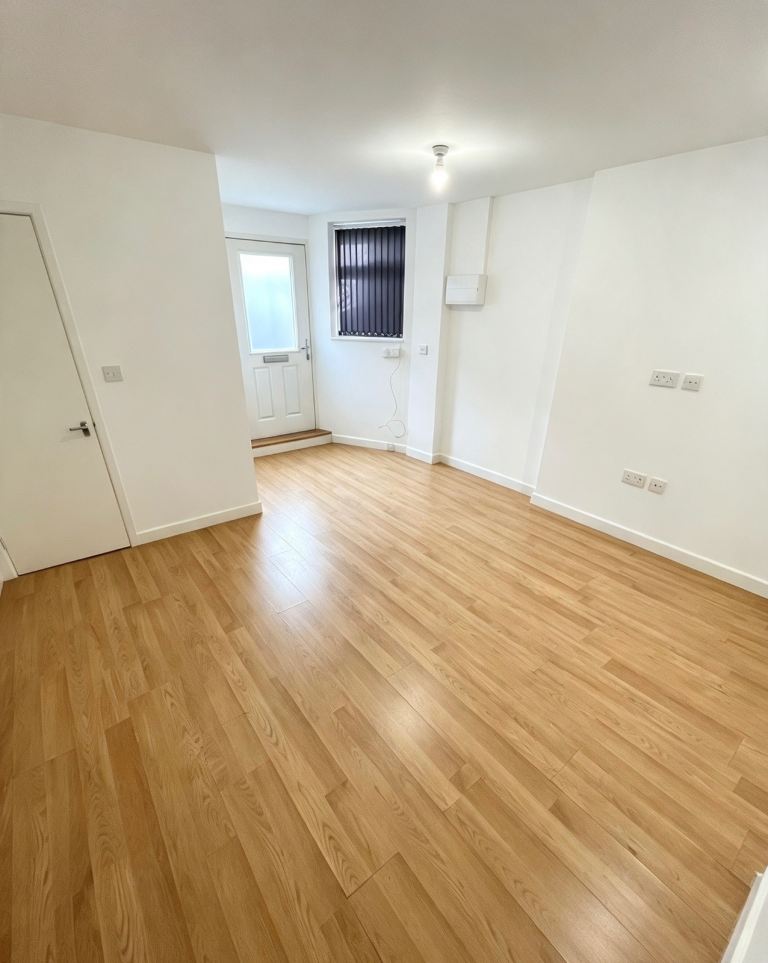 Flat Gipton Street in Leeds