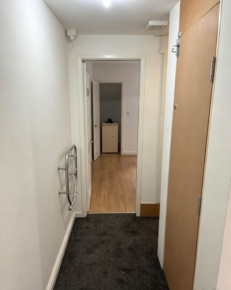 Flat Gipton Street in Leeds