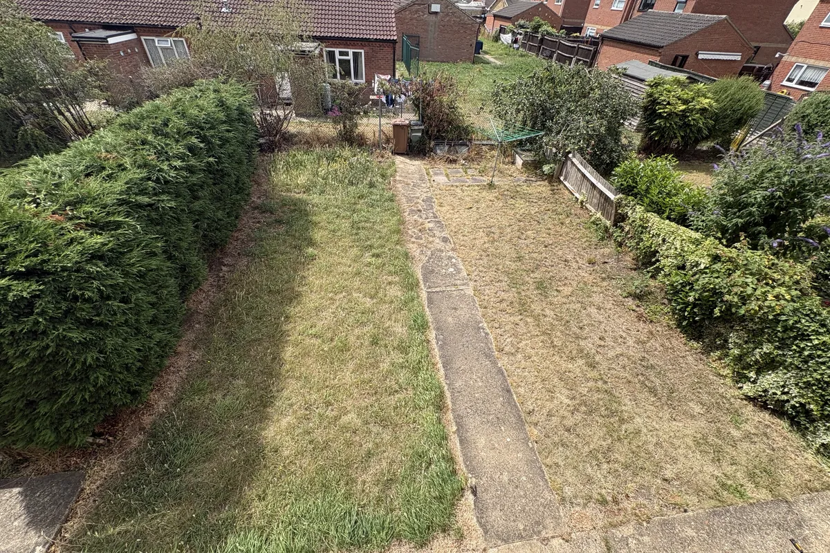 Flat Eastrea Road in Fenland District