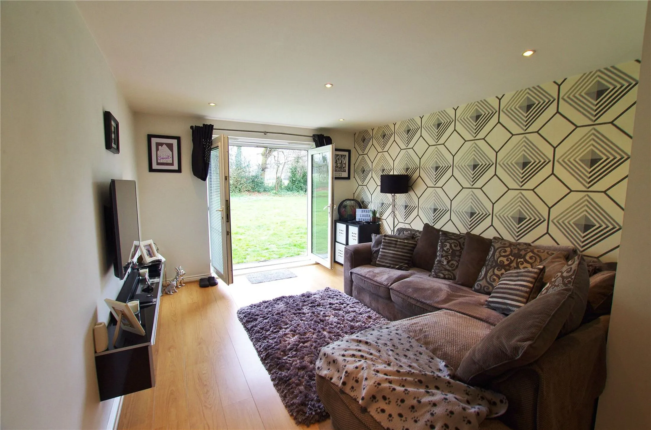 Flat Loweswater Close in Watford