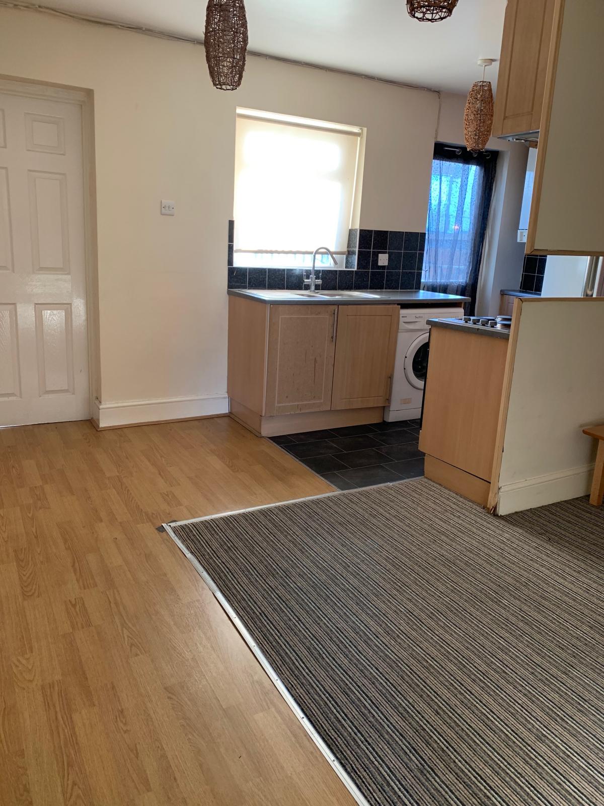 Flat Adelaide Street in Luton