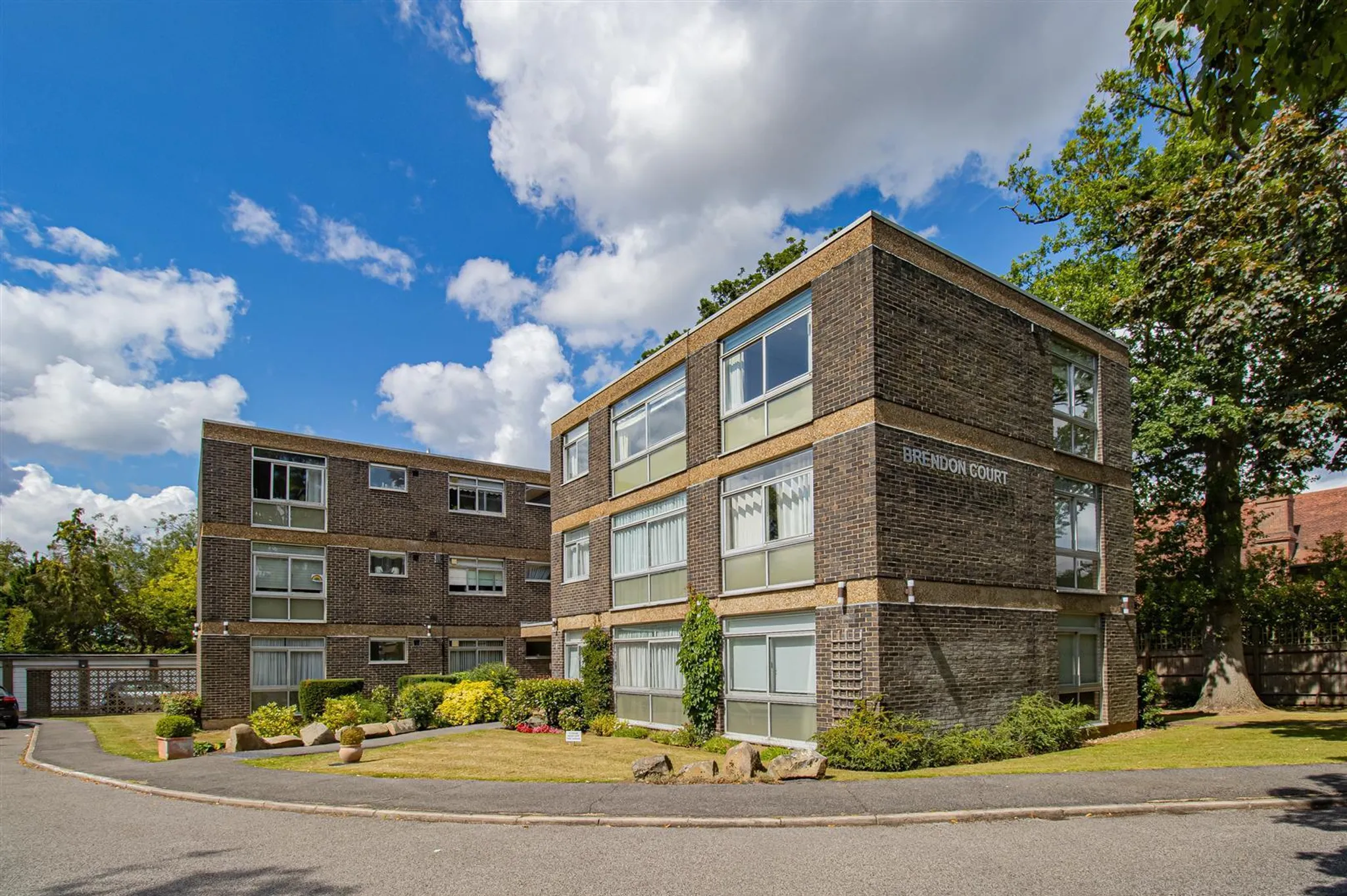 Flat Brendon Court in Hertsmere