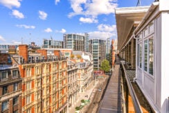 Flat Sloane Street in Greater London