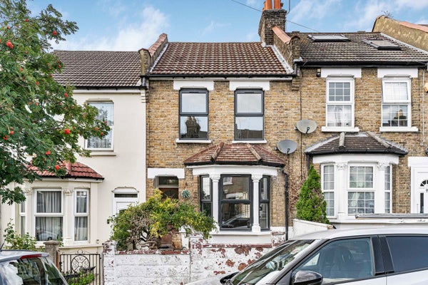 House Sangley Road in London