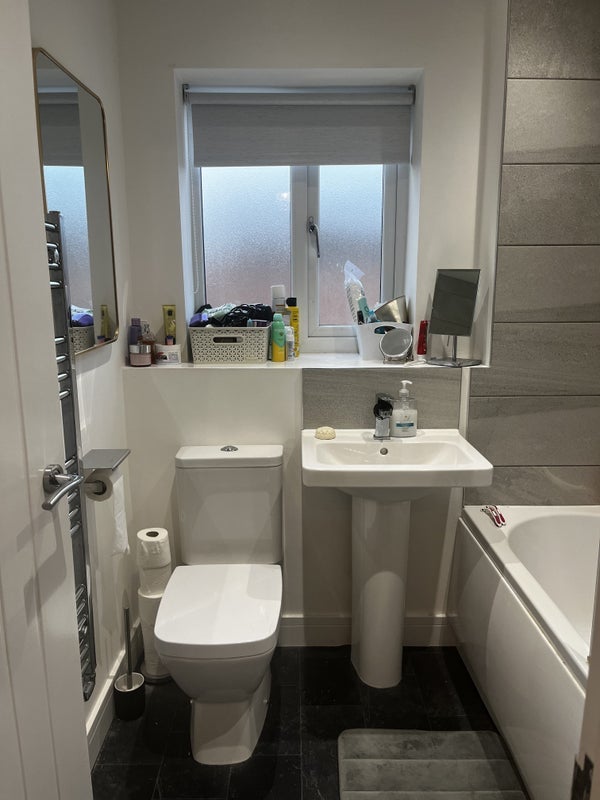Room Sandford Street in Newcastle-under-Lyme