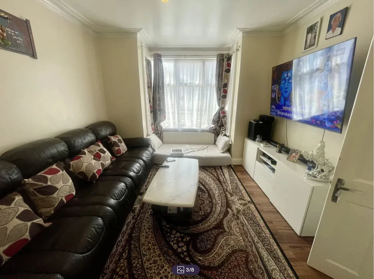 House Guru Nanak Road in Greater London