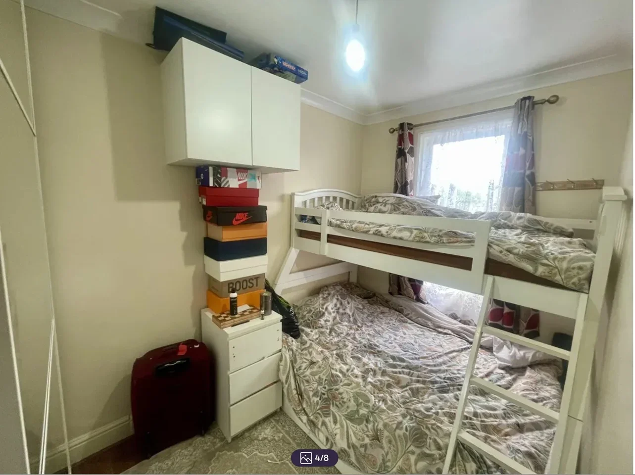 House Guru Nanak Road in Greater London