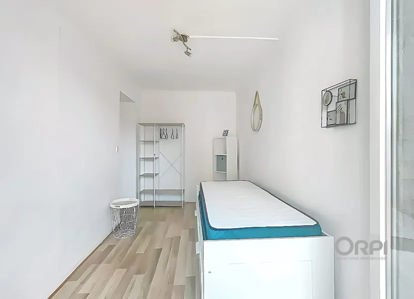 Room Rue Arago in Prades
