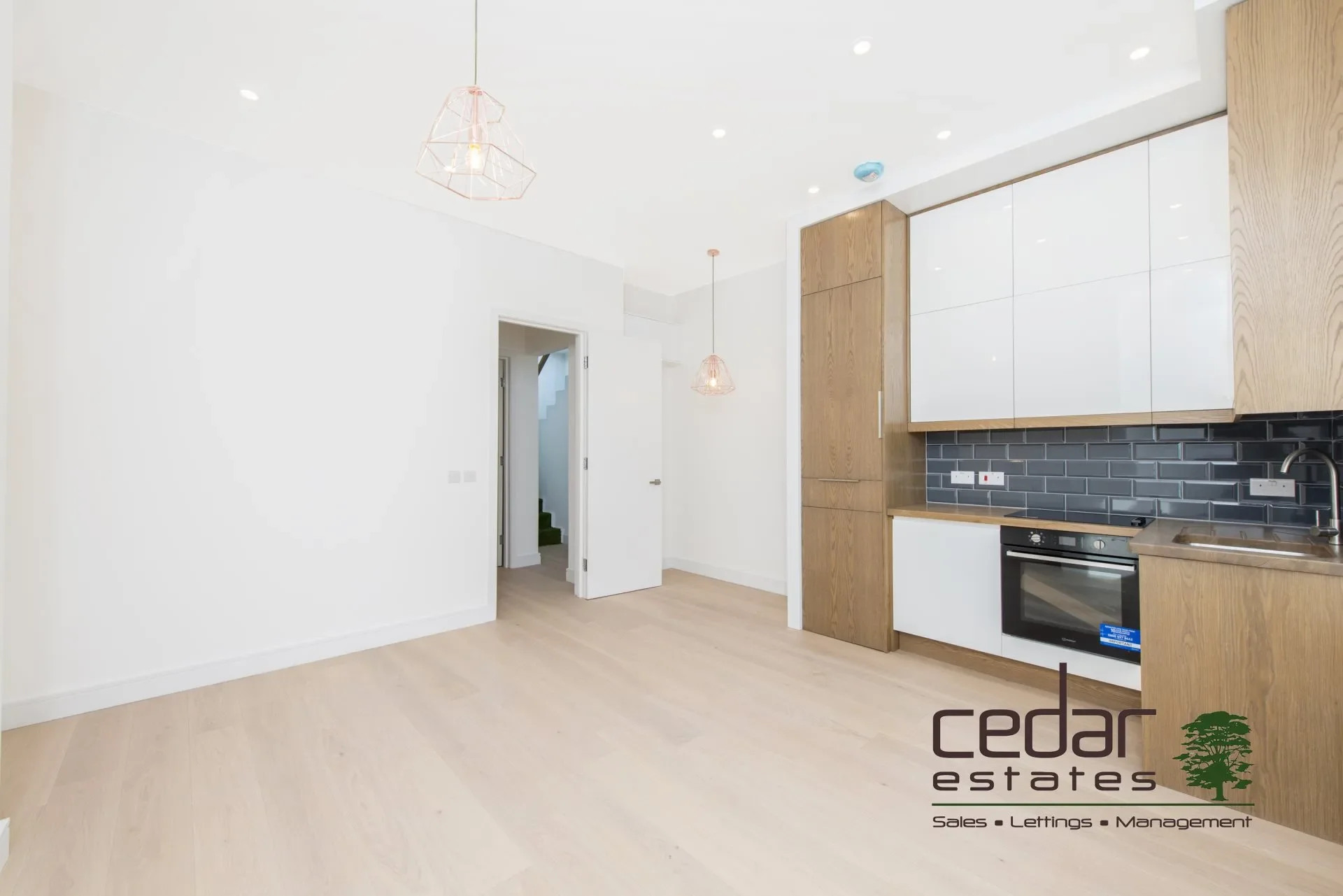 Room Westbourne Park Road in Greater London