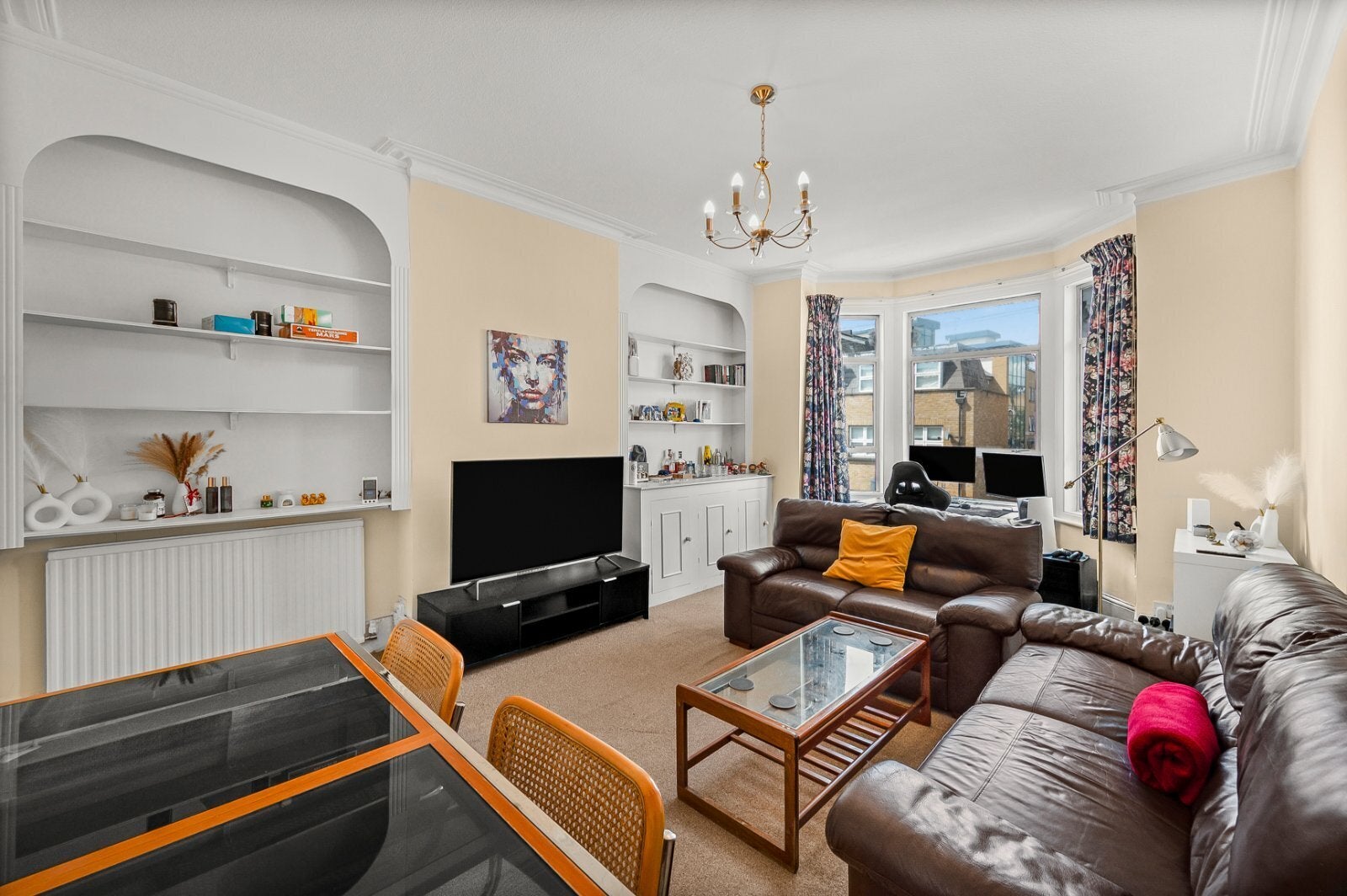 Flat Mexfield Road in Greater London