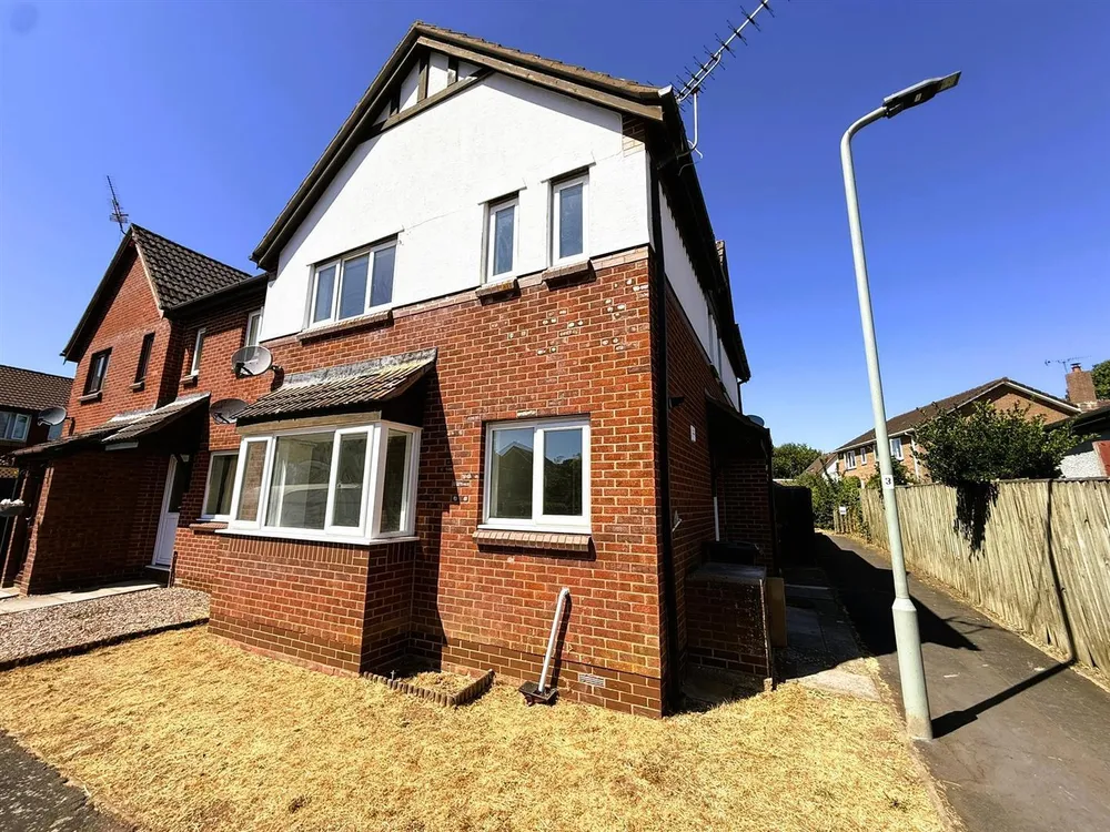 House Heron Way in Mid Devon