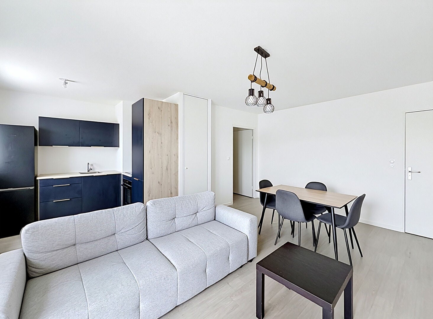 Appartement Place des Droits de l'Homme et du Citoyen à Saint-Barthélemy-d'Anjou