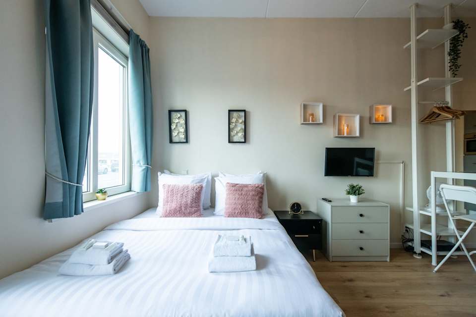 Appartement te huur in Amsterdam – Klaprozenweg – foto 1