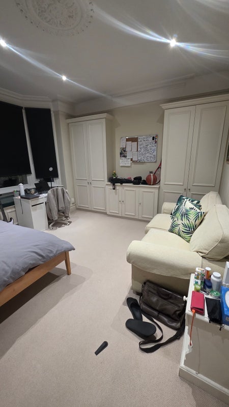 Room Kyrle Road in Greater London